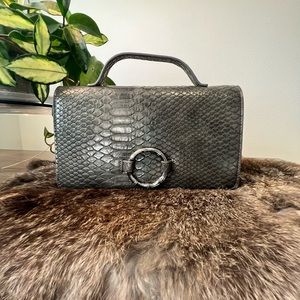 Lulu Dharma Purse - Brand New never used - smoke free, pet free home